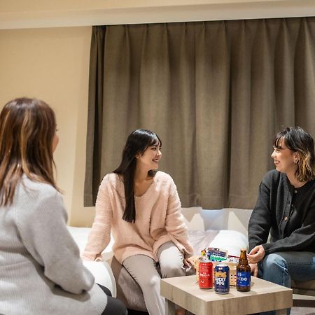 Hotel Sanrriott Shinsaibashi Osaka Dış mekan fotoğraf