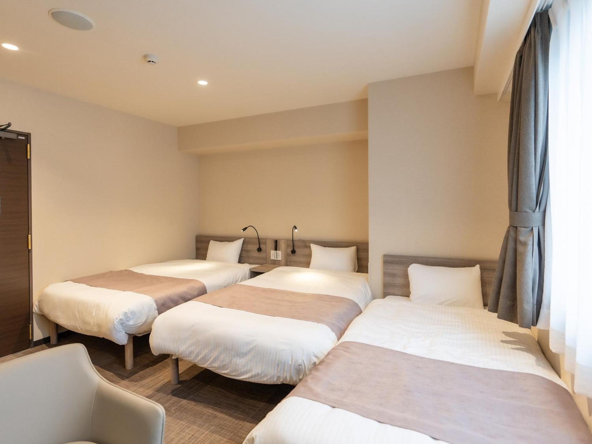 Hotel Sanrriott Shinsaibashi Osaka Dış mekan fotoğraf