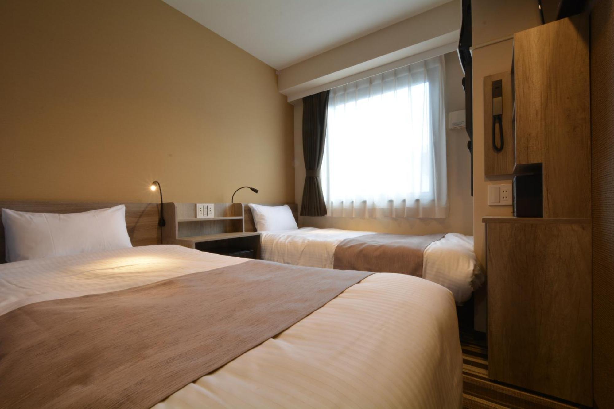 Hotel Sanrriott Shinsaibashi Osaka Dış mekan fotoğraf