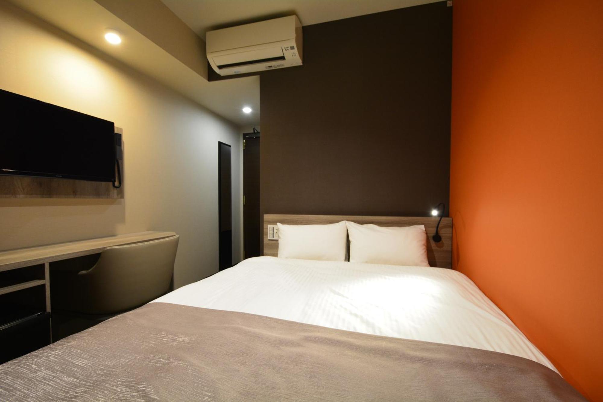 Hotel Sanrriott Shinsaibashi Osaka Dış mekan fotoğraf
