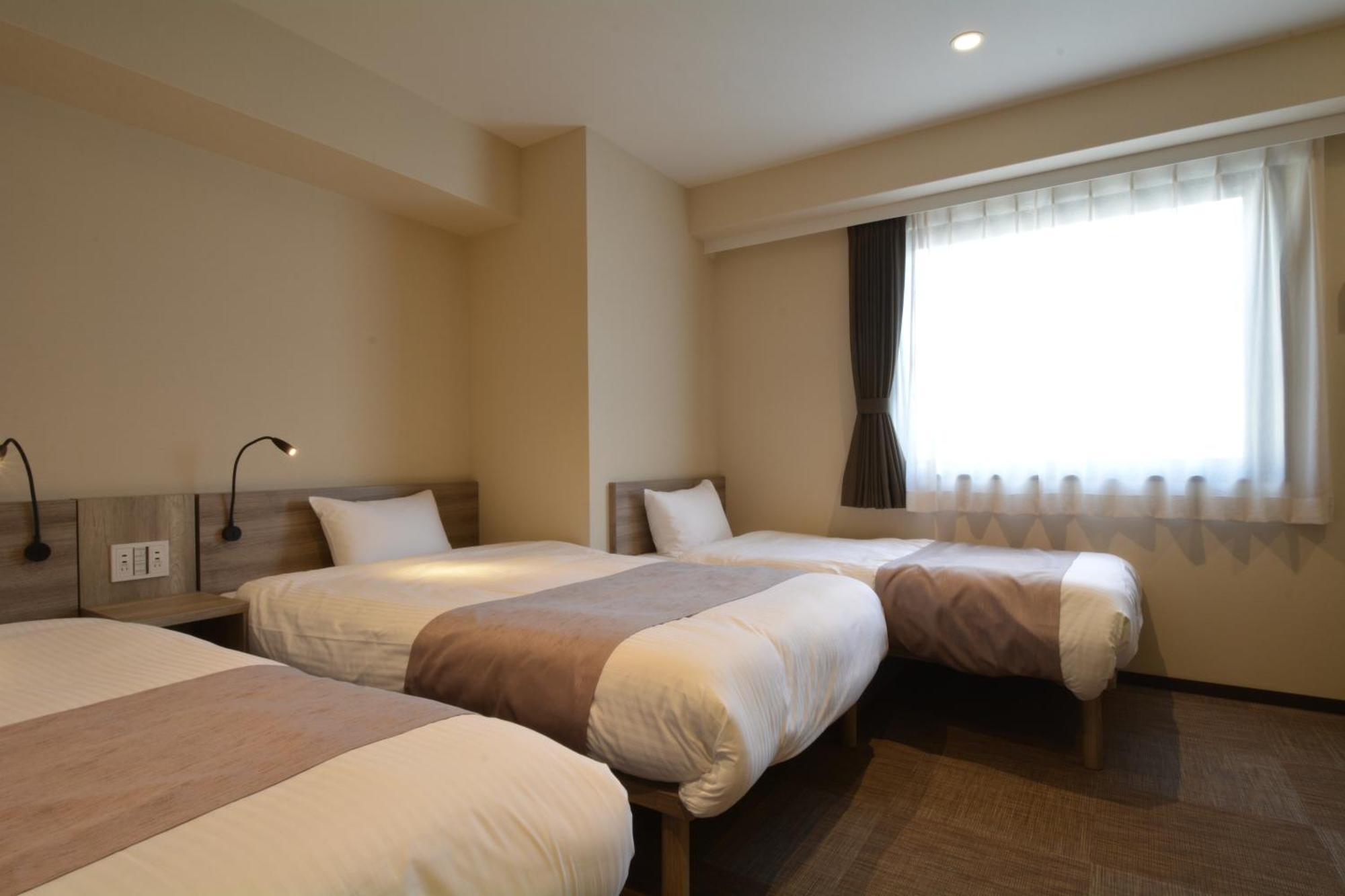 Hotel Sanrriott Shinsaibashi Osaka Dış mekan fotoğraf